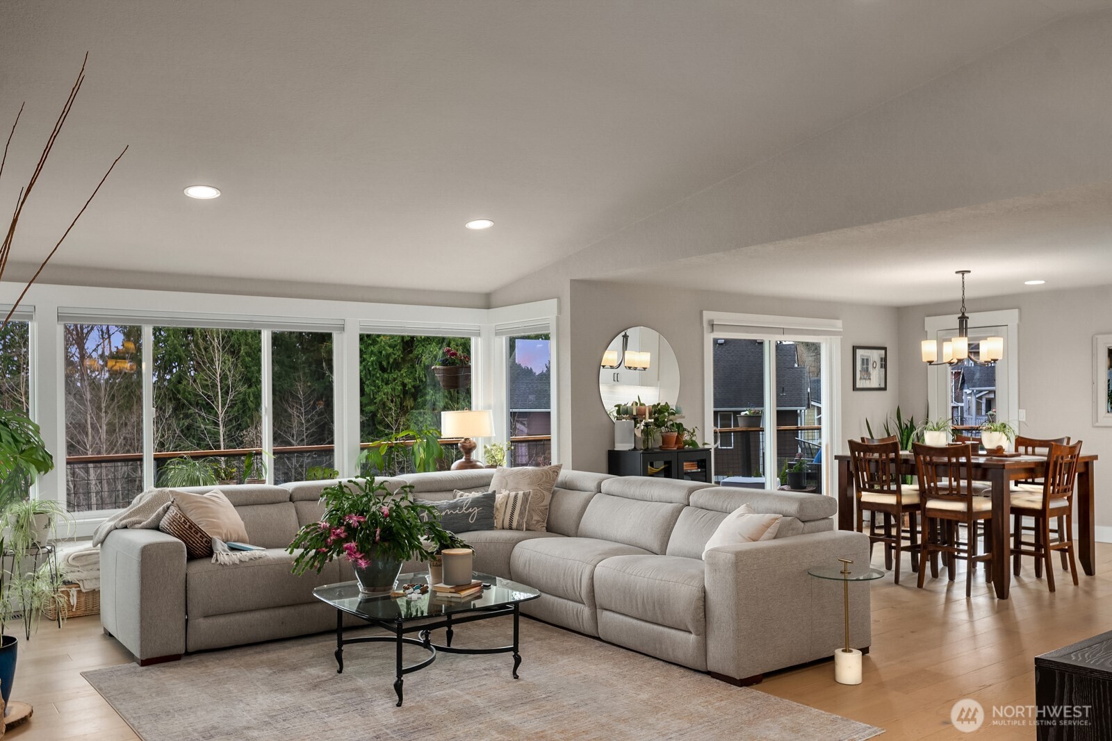 17407 3rd Avenue SE, Bothell, WA 98012