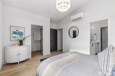 2560 30th Avenue W, Seattle, WA 98199 - Photo 13