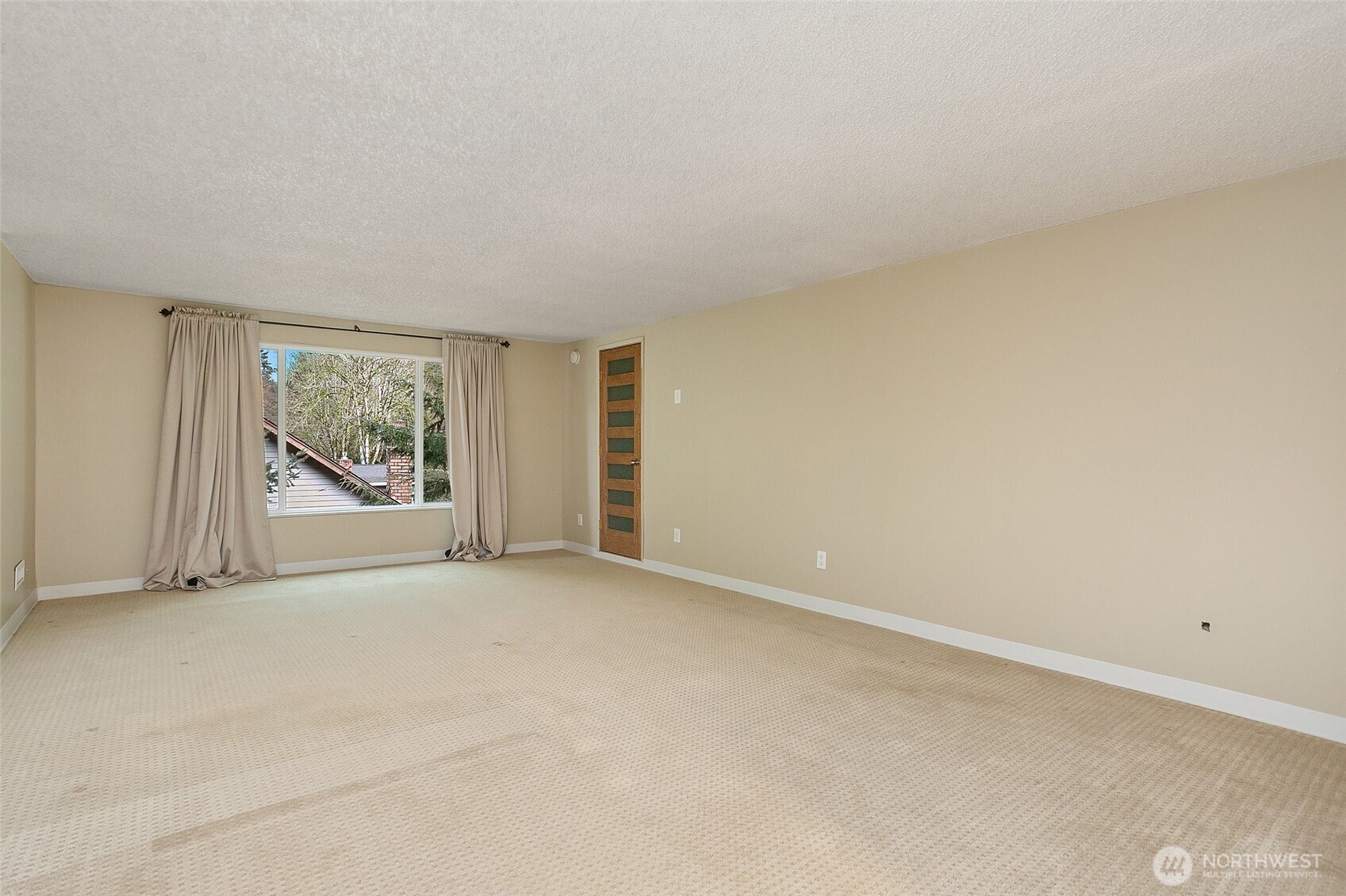 14203 NE 63rd Court , Redmond, WA 98052