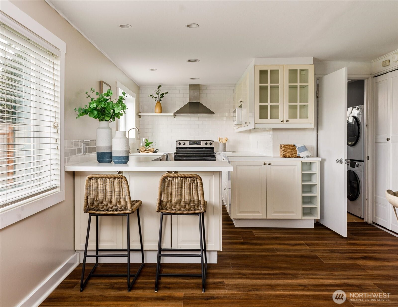 3661 Shorewood Avenue , Greenbank, WA 98253