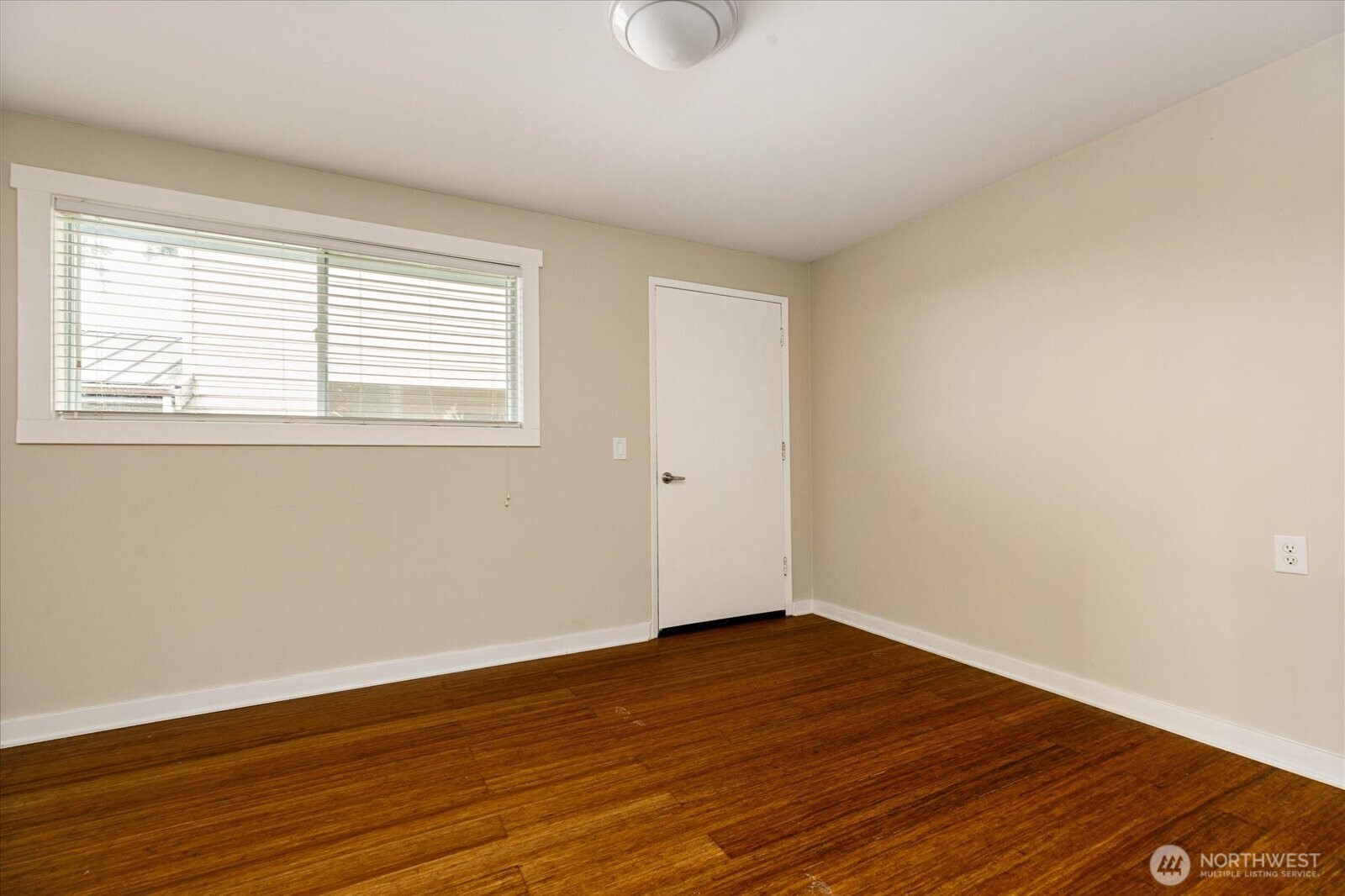 3661 Shorewood Avenue , Greenbank, WA 98253