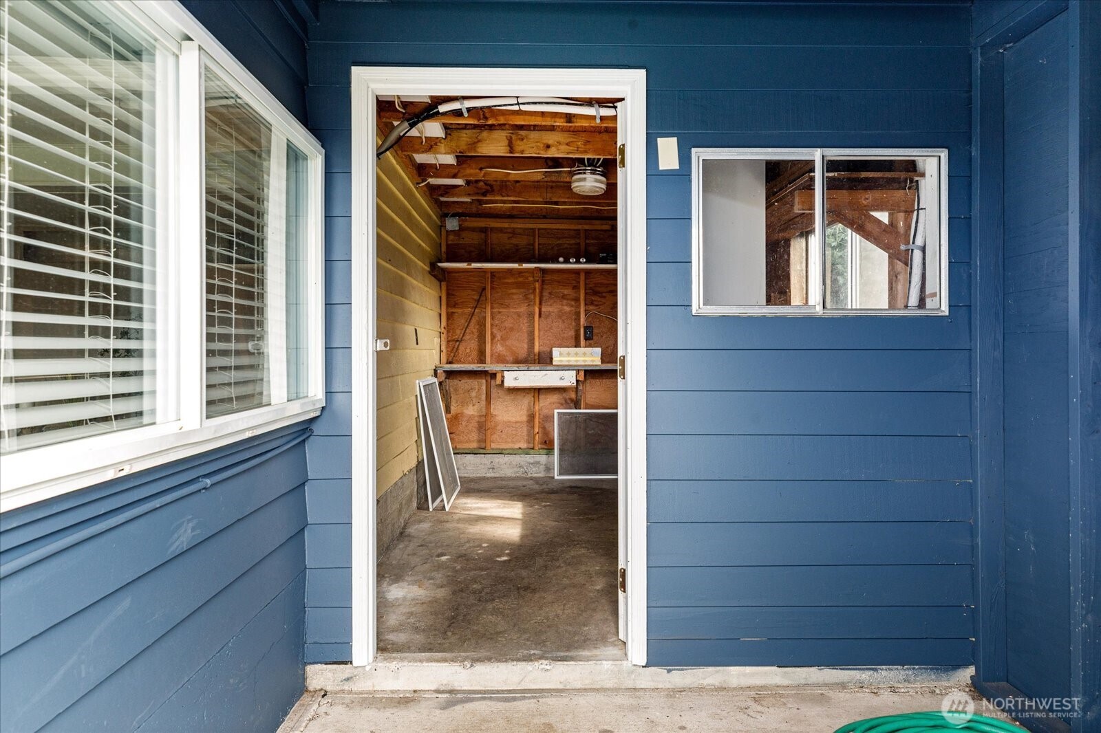 3661 Shorewood Avenue , Greenbank, WA 98253