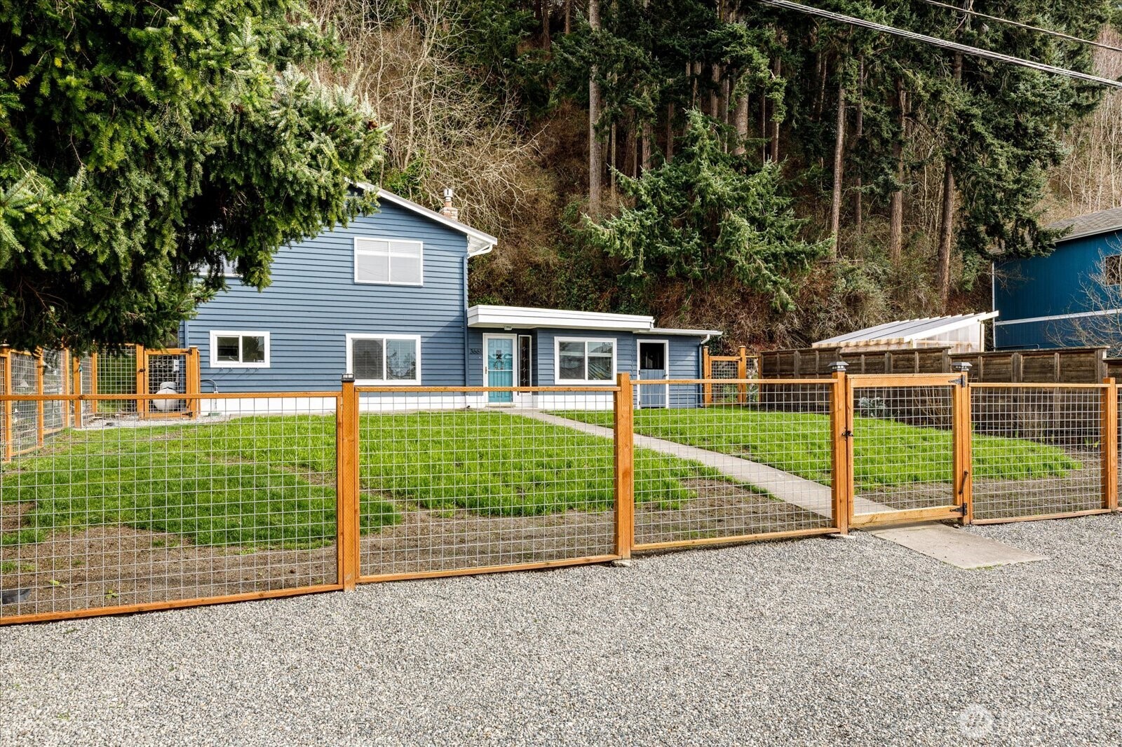 3661 Shorewood Avenue , Greenbank, WA 98253