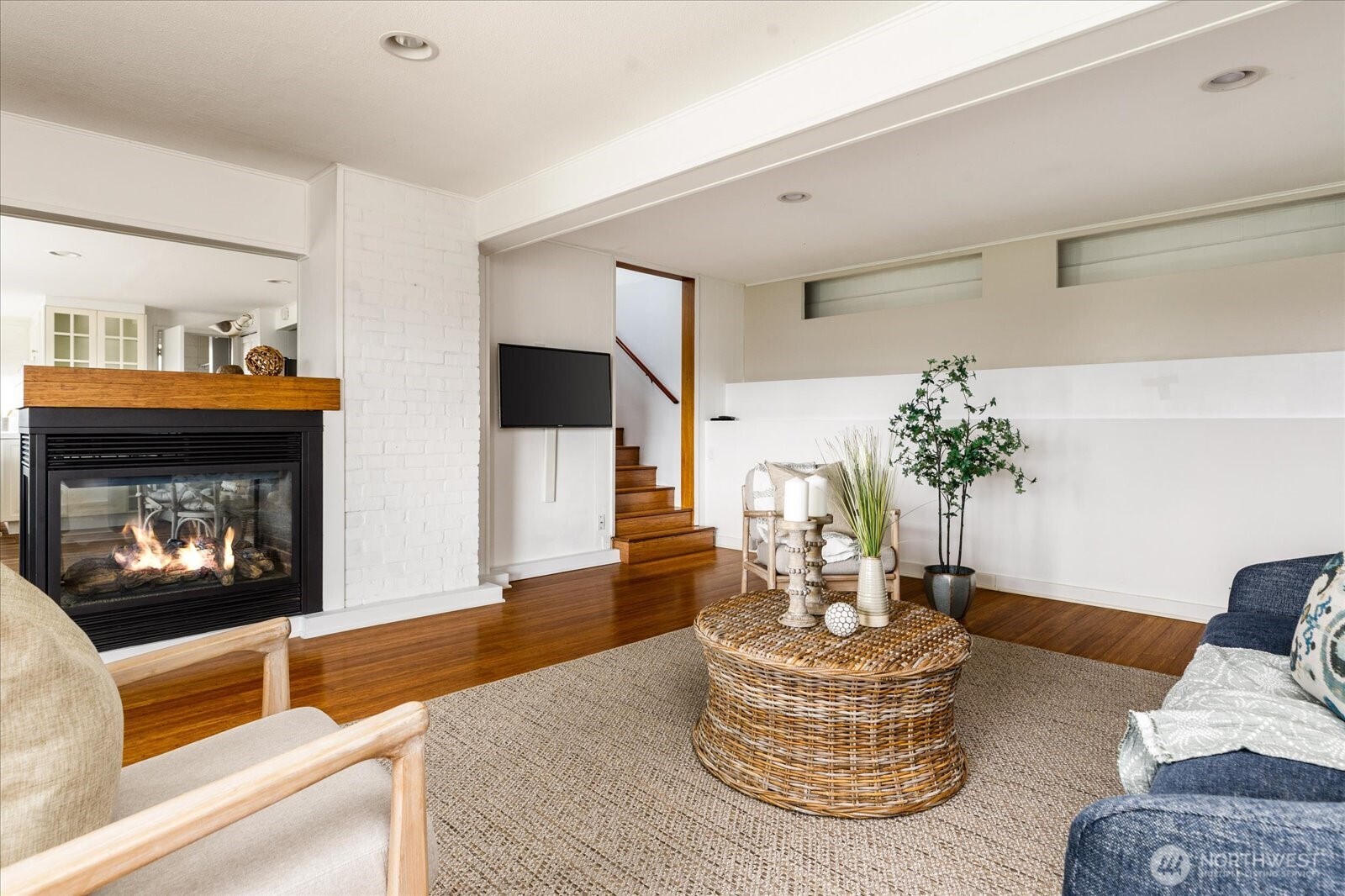 3661 Shorewood Avenue , Greenbank, WA 98253