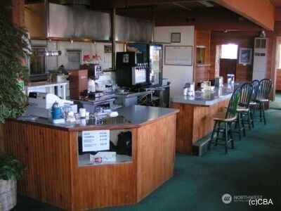 780 State Route 101 , Chinook, WA 98614