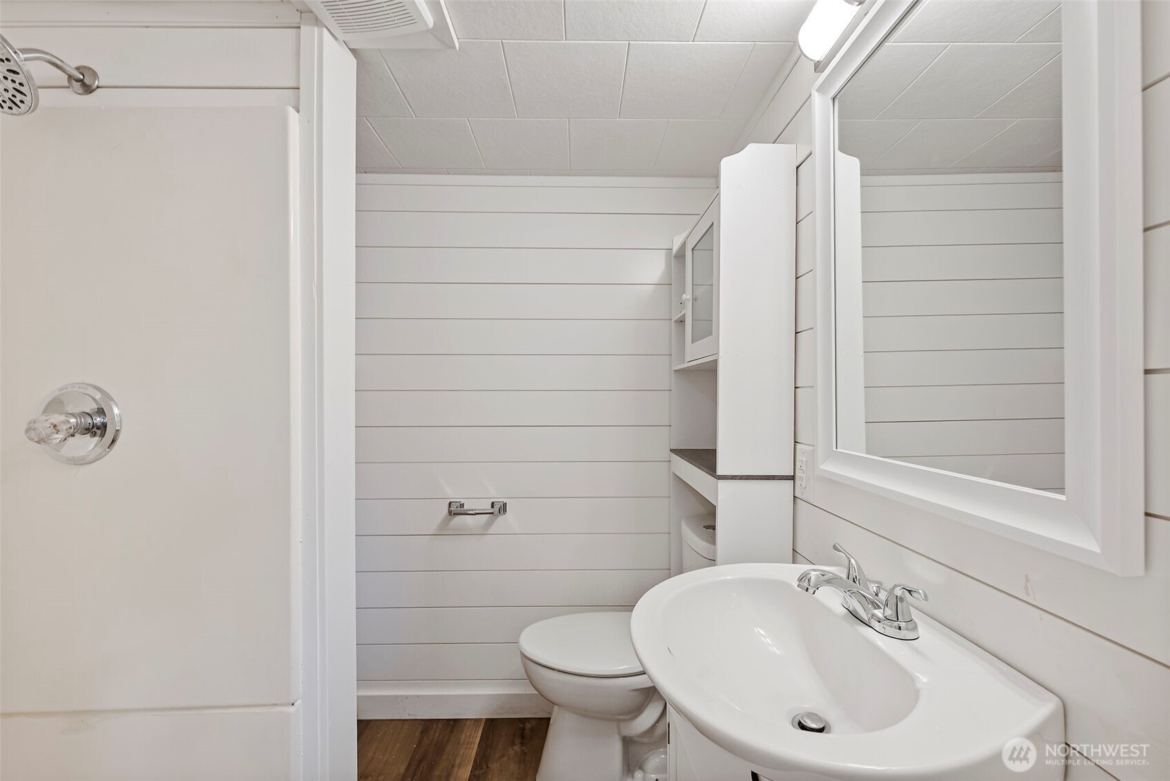 926 Austin Avenue , Port Orchard, WA 98366-4306