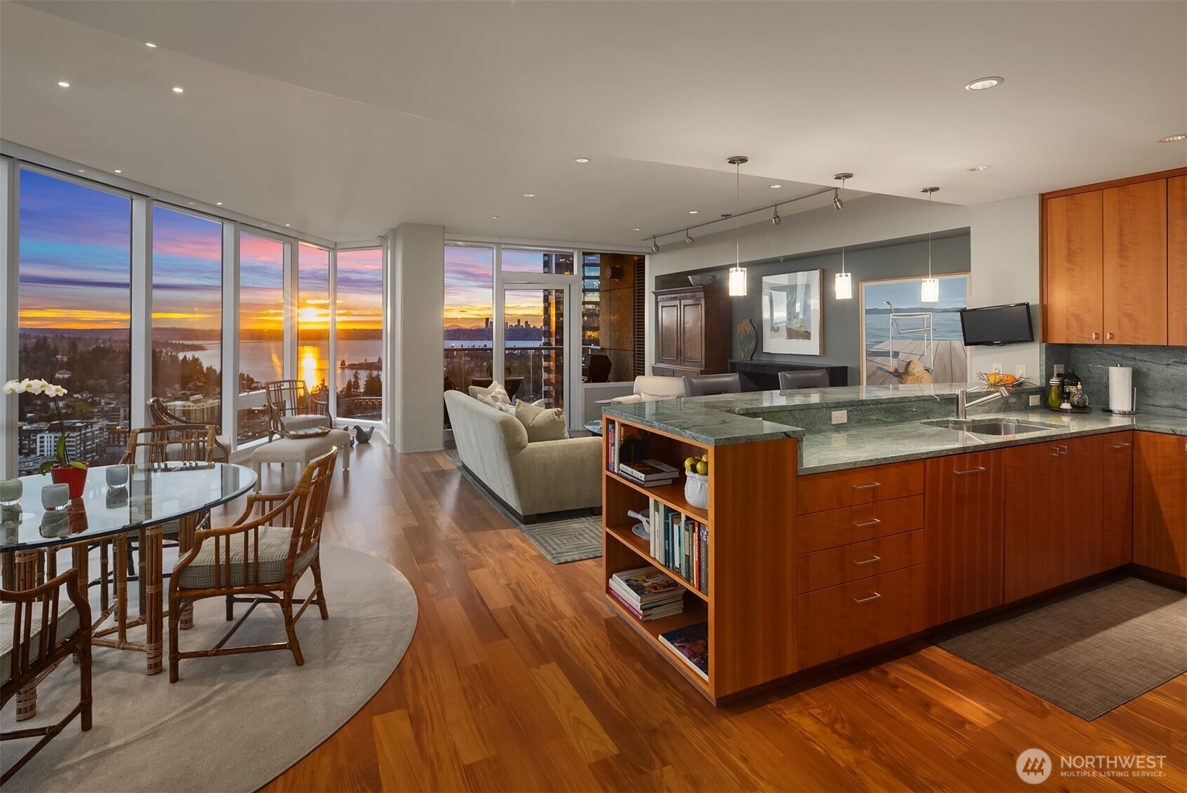 10700 NE 4th Street #3016, Bellevue, WA 98004