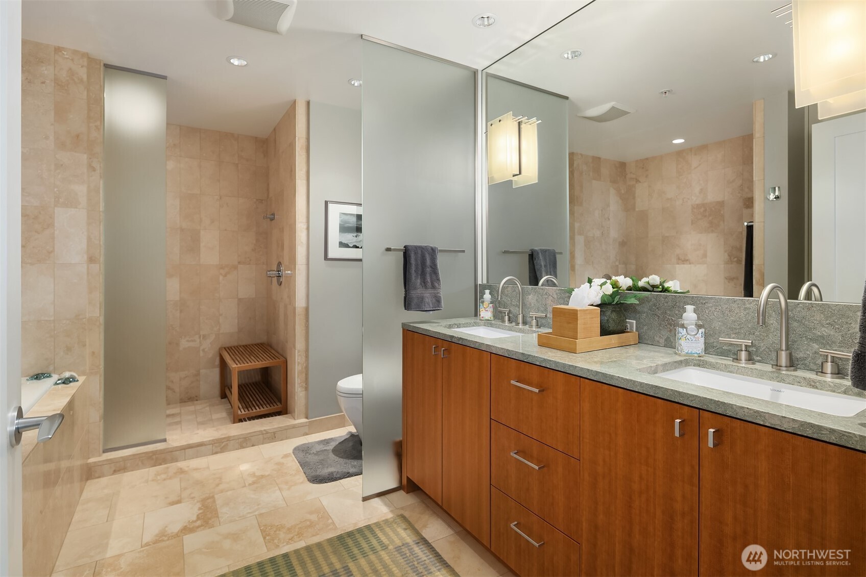 10700 NE 4th Street #3016, Bellevue, WA 98004