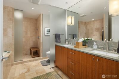 10700 NE 4th Street #3016, Bellevue, WA 98004 - Photo 28
