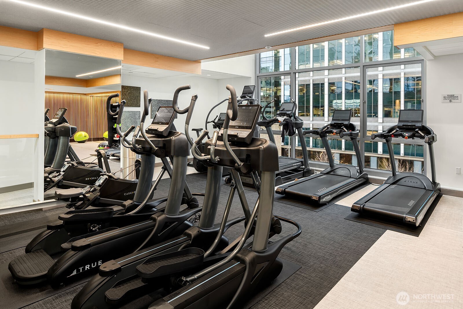 10700 NE 4th Street #3016, Bellevue, WA 98004