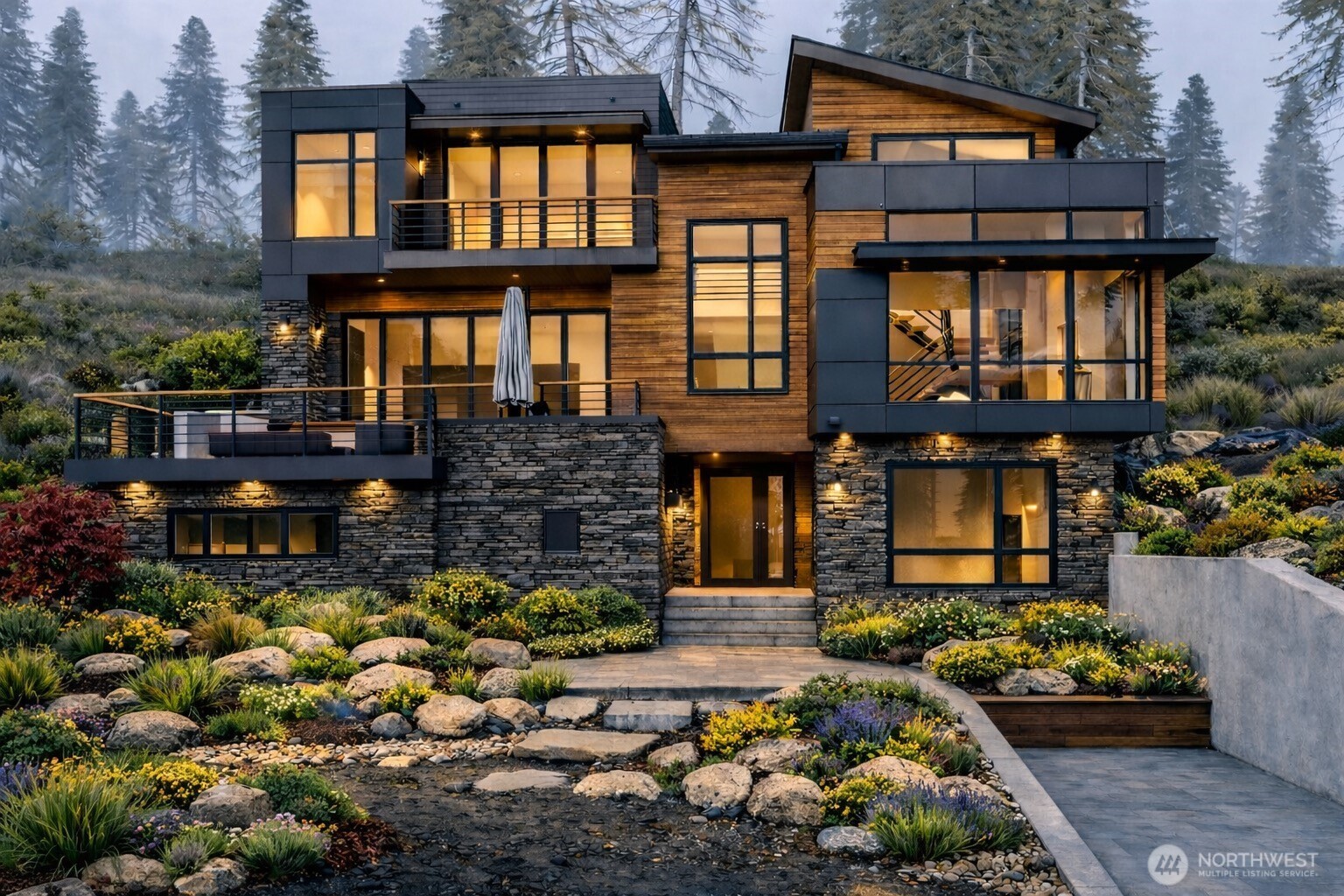 8512 NE Juanita Drive , Kirkland, WA 98034