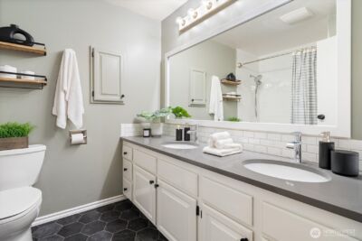 3820 NE 155th Place #403, Lake Forest Park, WA 98155 - Photo 13