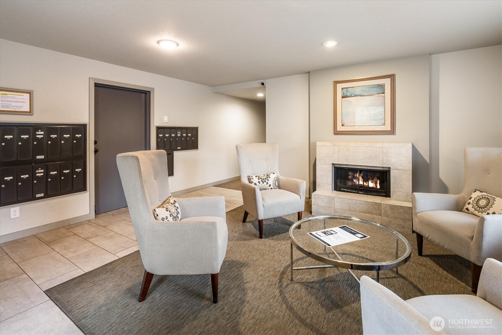 3820 NE 155th Place #403, Lake Forest Park, WA 98155