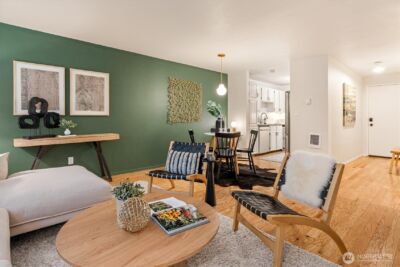 3820 NE 155th Place #403, Lake Forest Park, WA 98155 - Photo 4