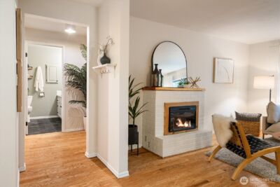 3820 NE 155th Place #403, Lake Forest Park, WA 98155 - Photo 11