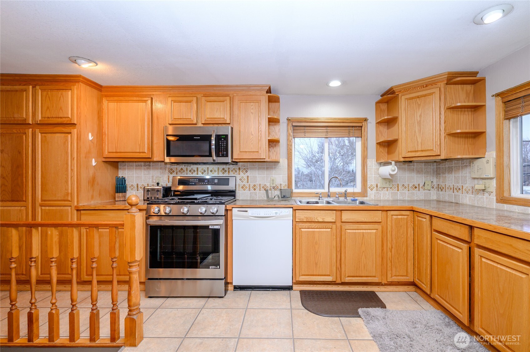 226 S 16th Avenue , Yakima, WA 98902