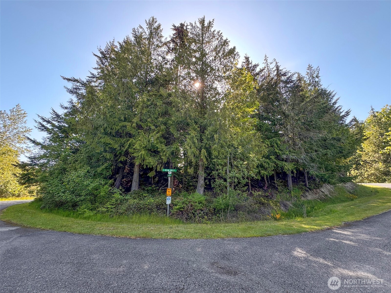 1622 E Wabash Street , Port Angeles, WA 98362