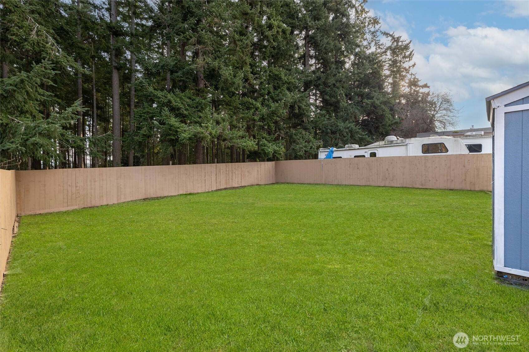 3234 Whitney Dr , Oak Harbor, WA 98277