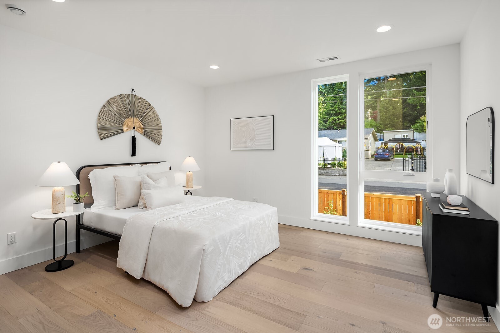 3983 162nd Place SE, Bellevue, WA 98006