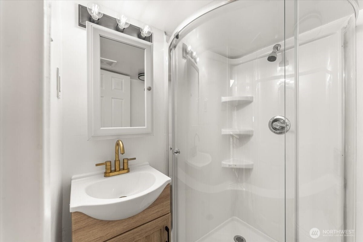 41722 S Shore Drive , Concrete, WA 98237