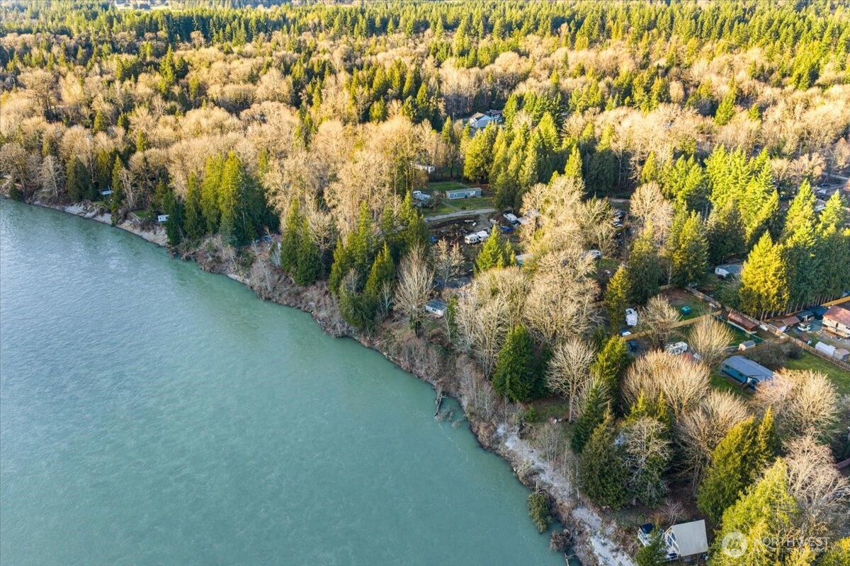 41722 S Shore Drive , Concrete, WA 98237