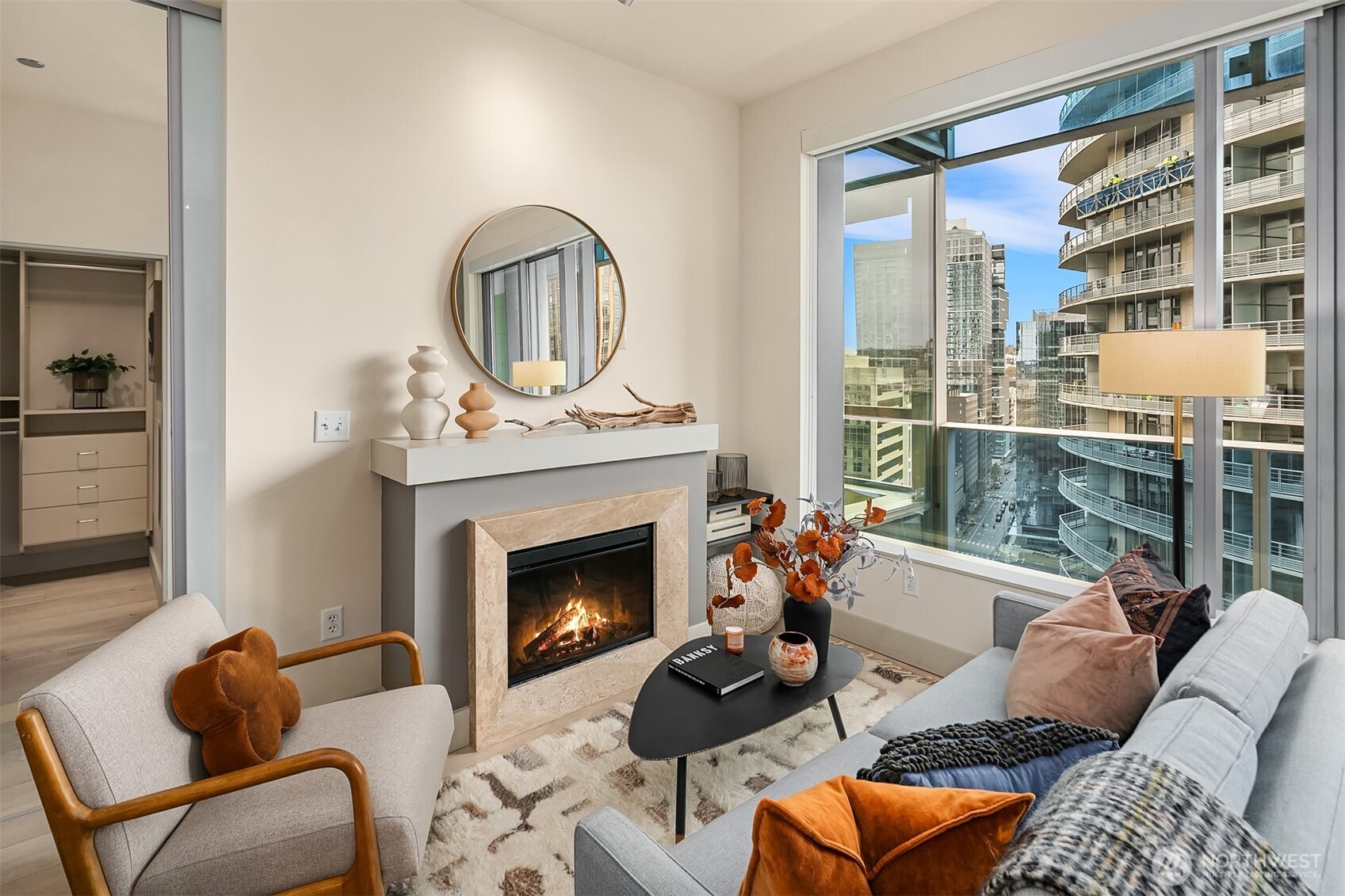 737 Olive Way #1903, Seattle, WA 98101