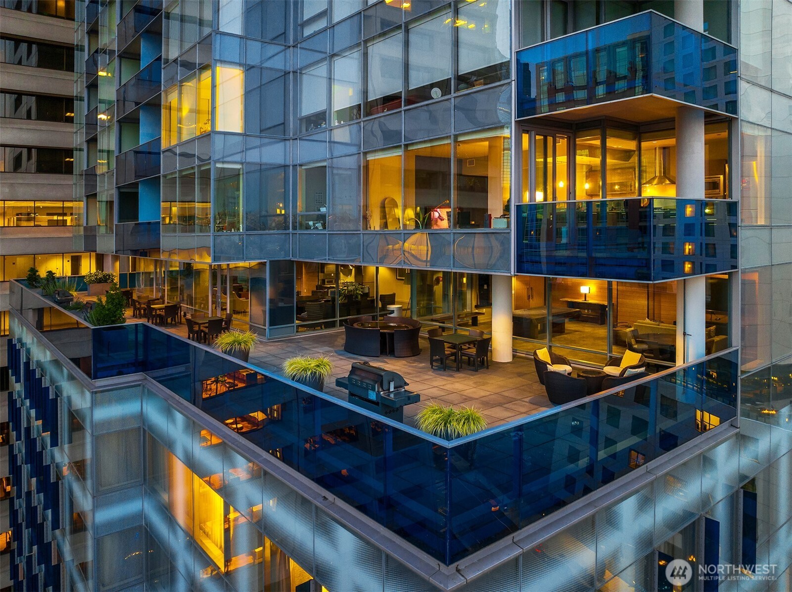 737 Olive Way #1903, Seattle, WA 98101