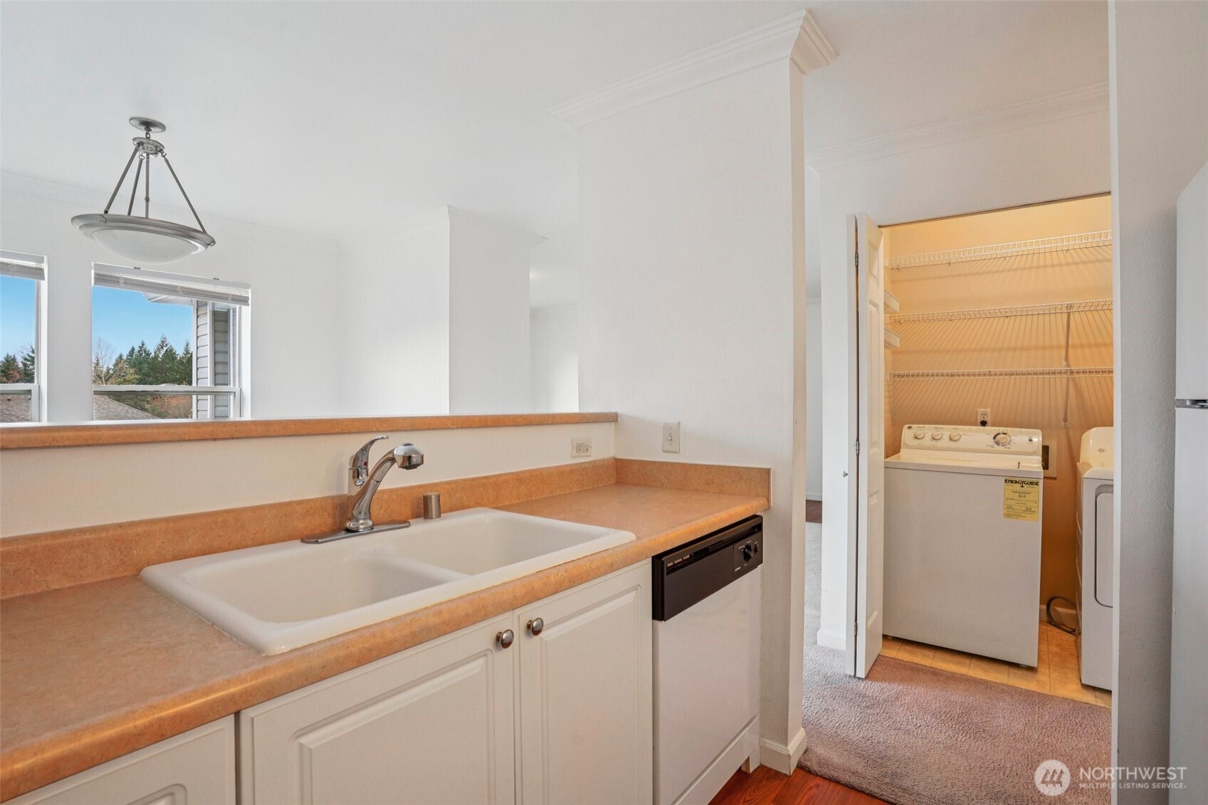 33020 10th Avenue SW #V302, Federal Way, WA 98003