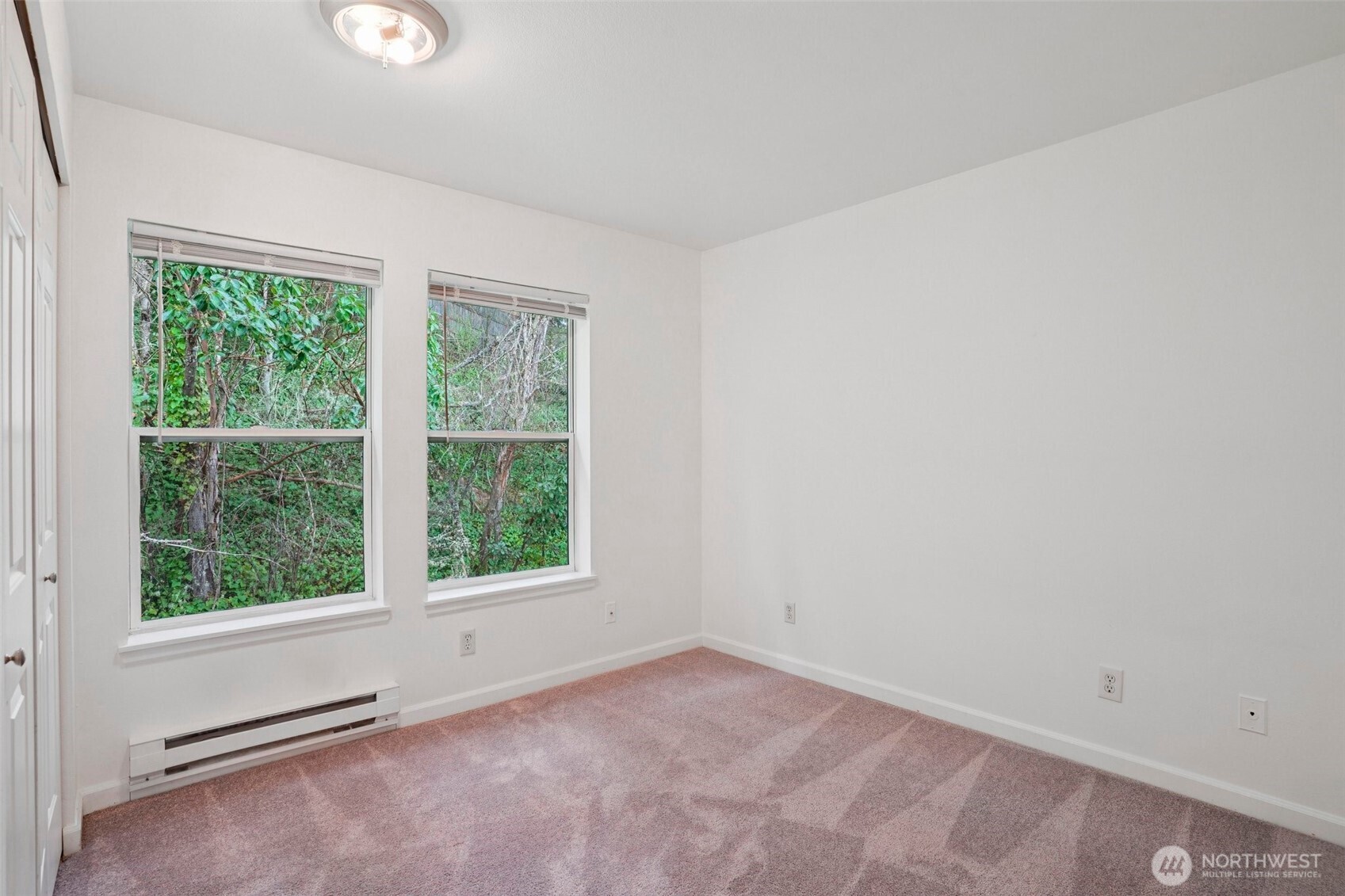 33020 10th Avenue SW #V302, Federal Way, WA 98003