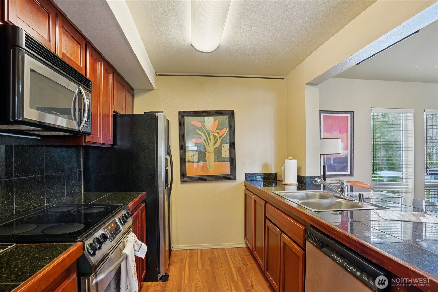 33020 10th Avenue SW #V302, Federal Way, WA 98003