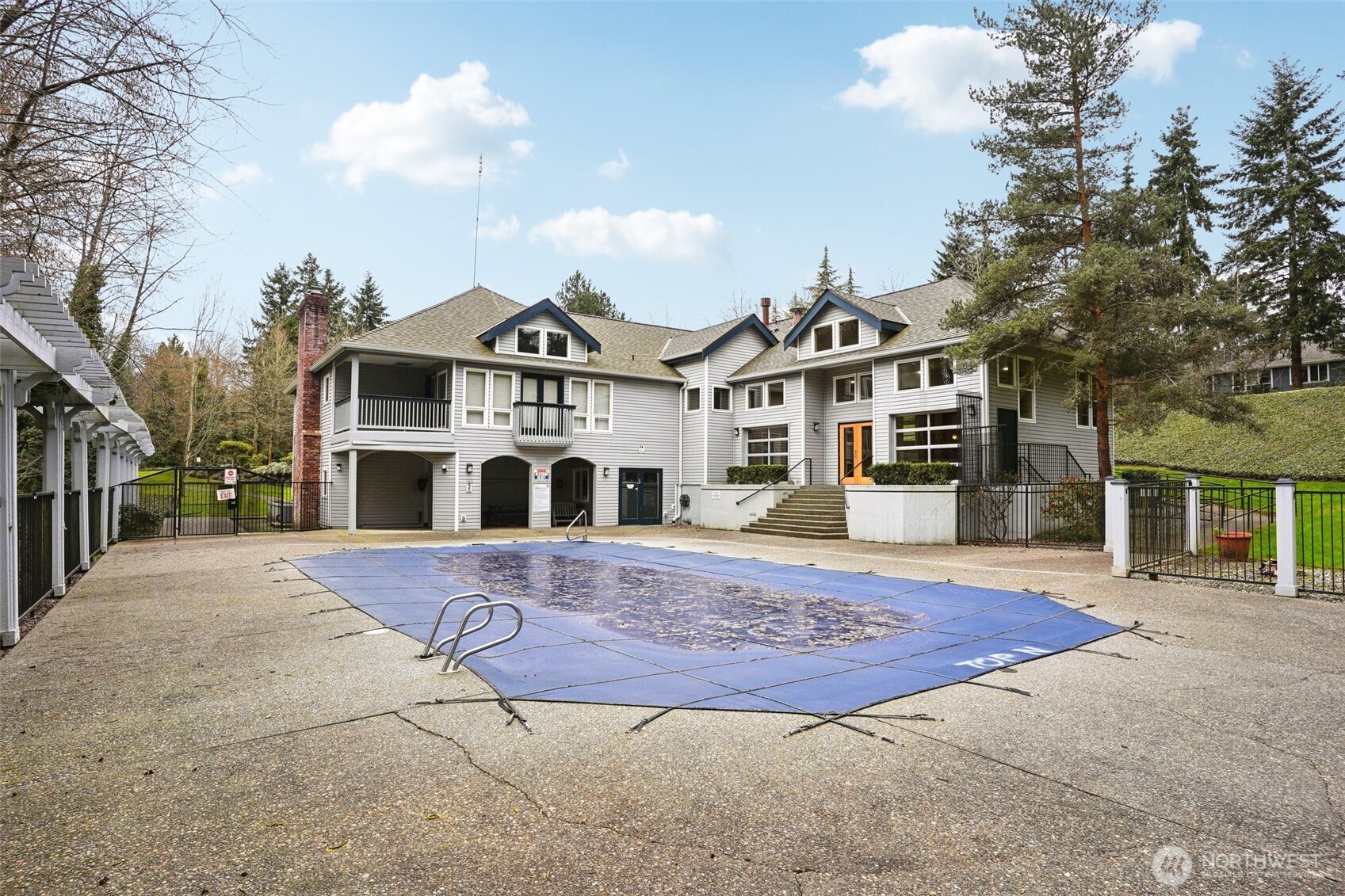 33020 10th Avenue SW #V302, Federal Way, WA 98003