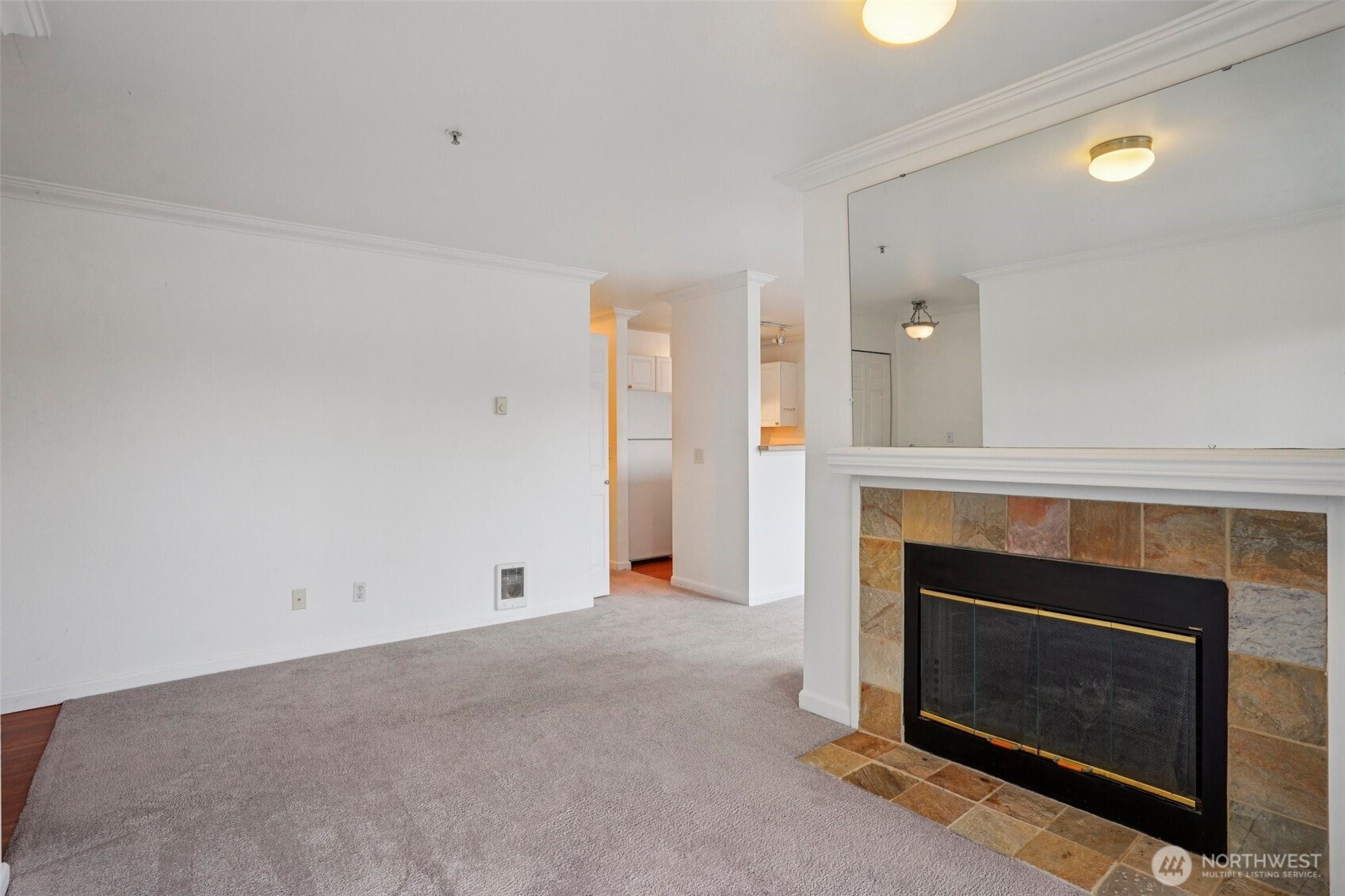 33020 10th Avenue SW #V302, Federal Way, WA 98003