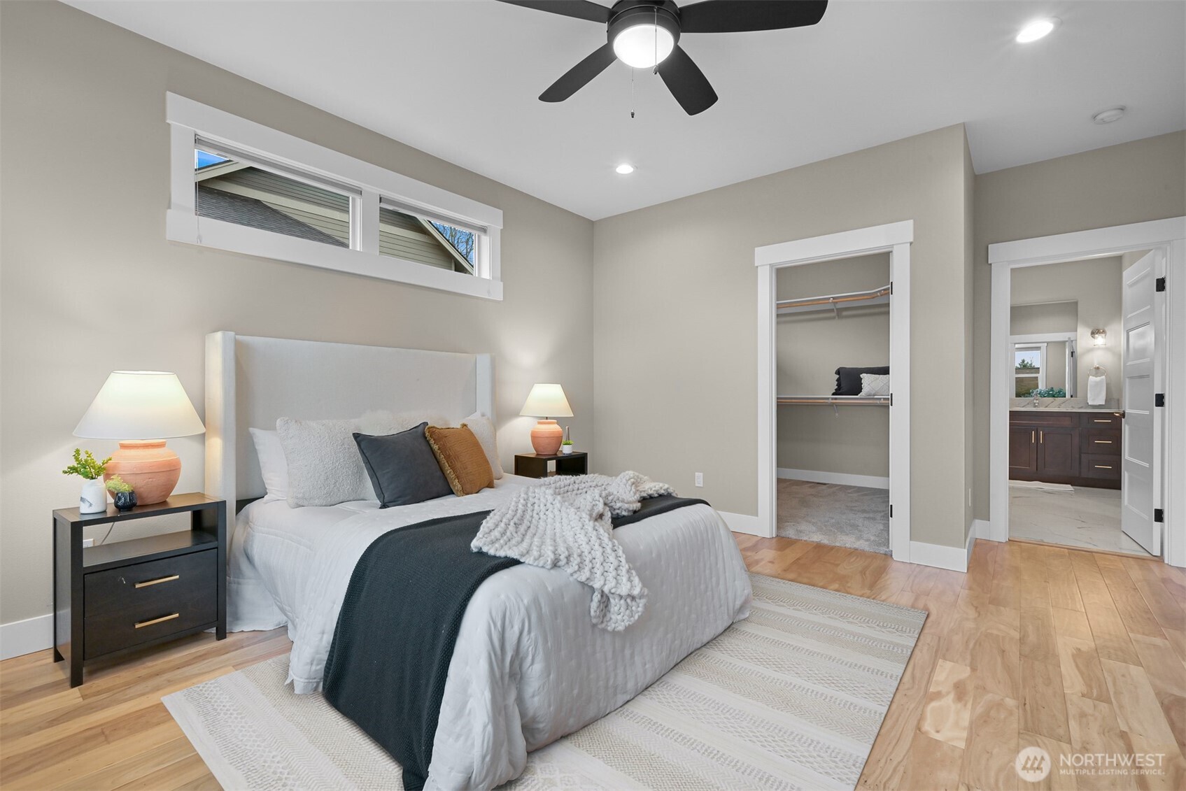 921 Whitewater Drive , Bellingham, WA 98229-3125