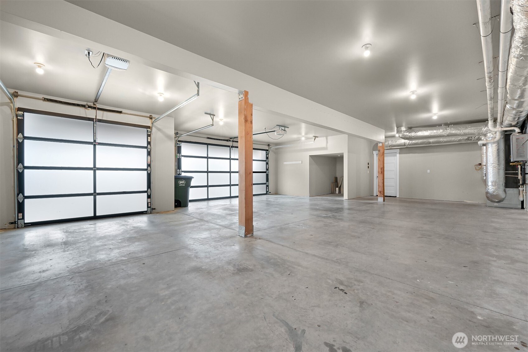 921 Whitewater Drive , Bellingham, WA 98229-3125