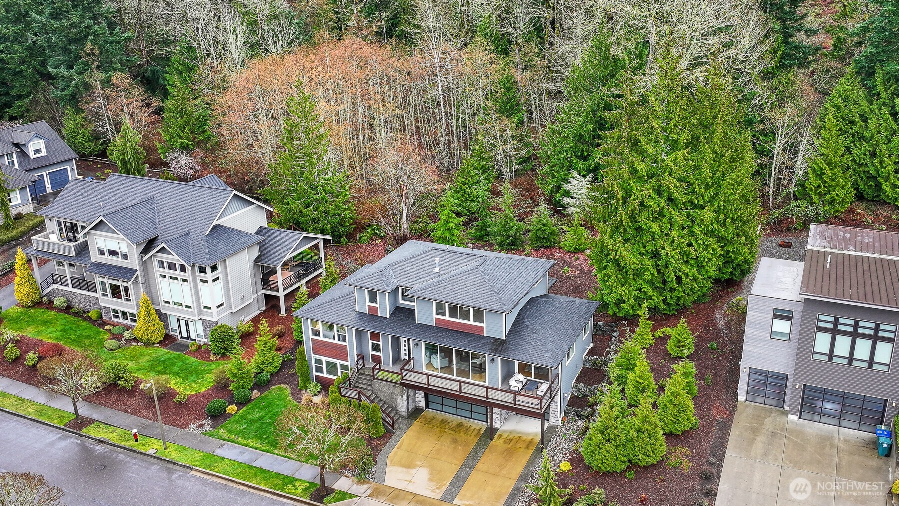 921 Whitewater Drive , Bellingham, WA 98229-3125