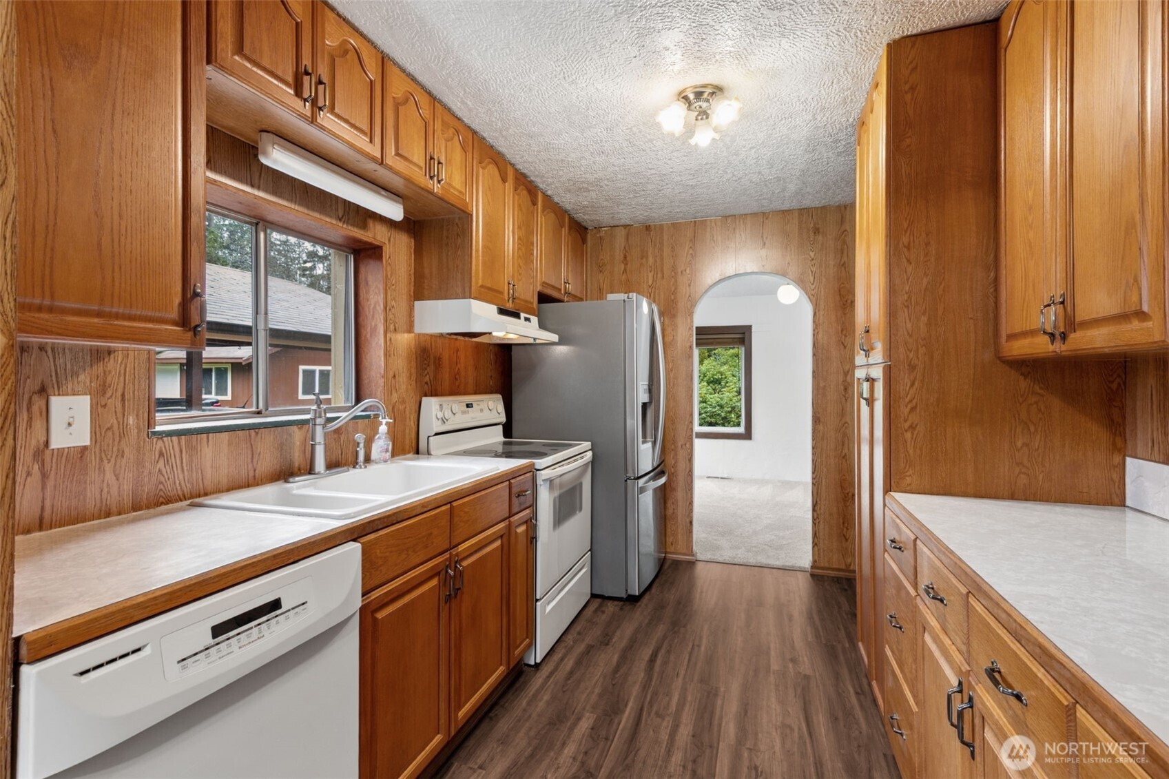 5501 89th Avenue SE, Olympia, WA 98513-8839