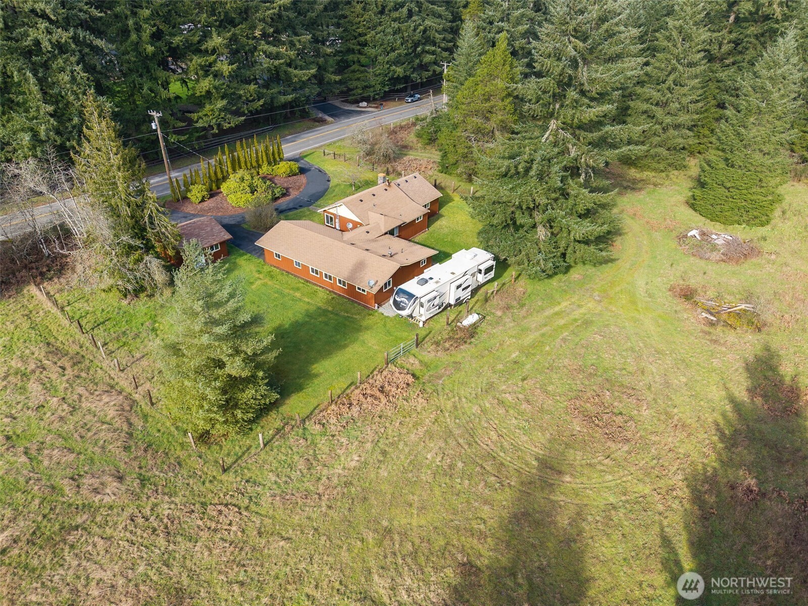 5501 89th Avenue SE, Olympia, WA 98513-8839