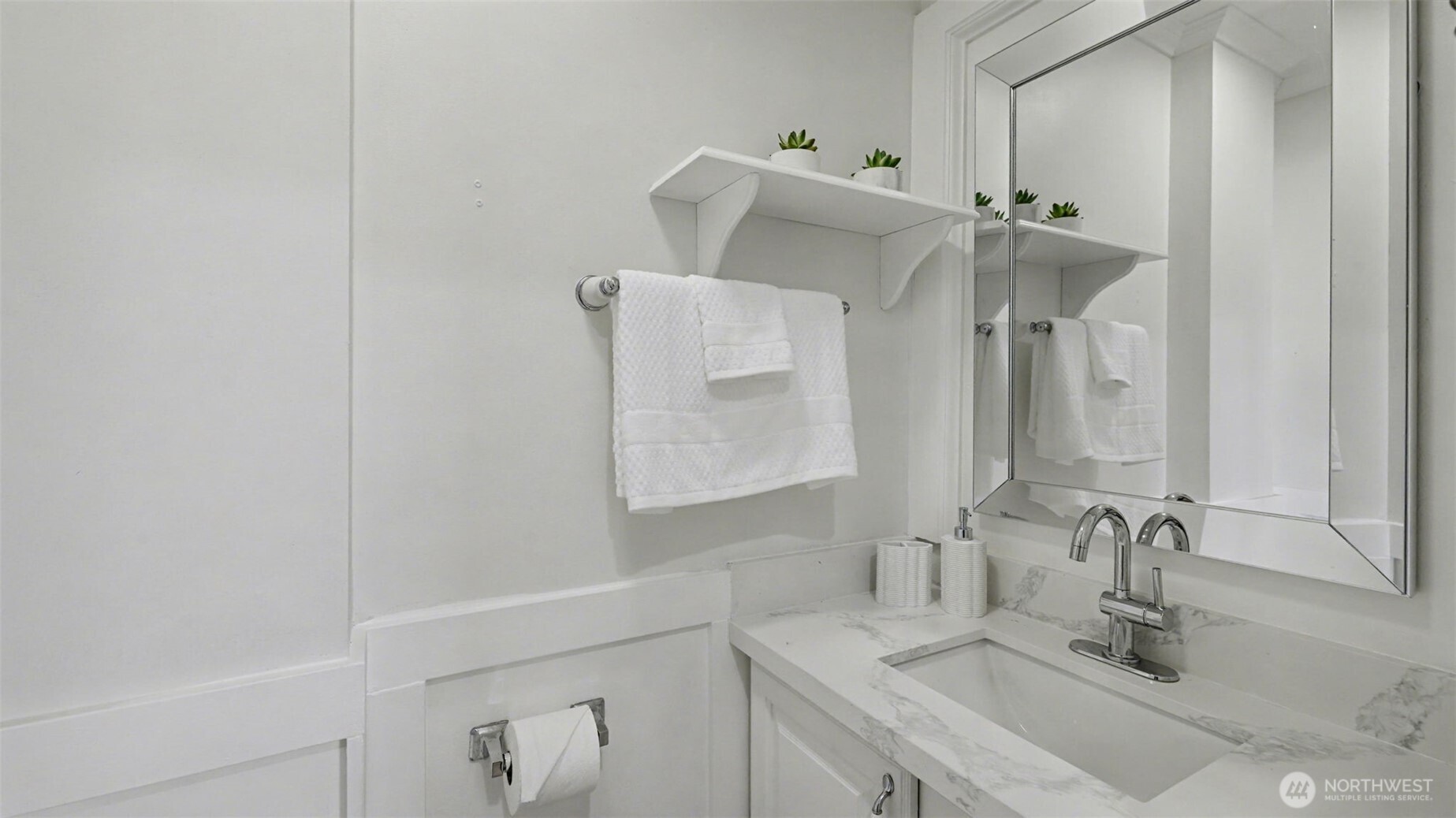 7301 32nd Avenue S, Seattle, WA 98118