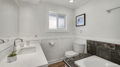 7301 32nd Avenue S, Seattle, WA 98118 - Photo 22