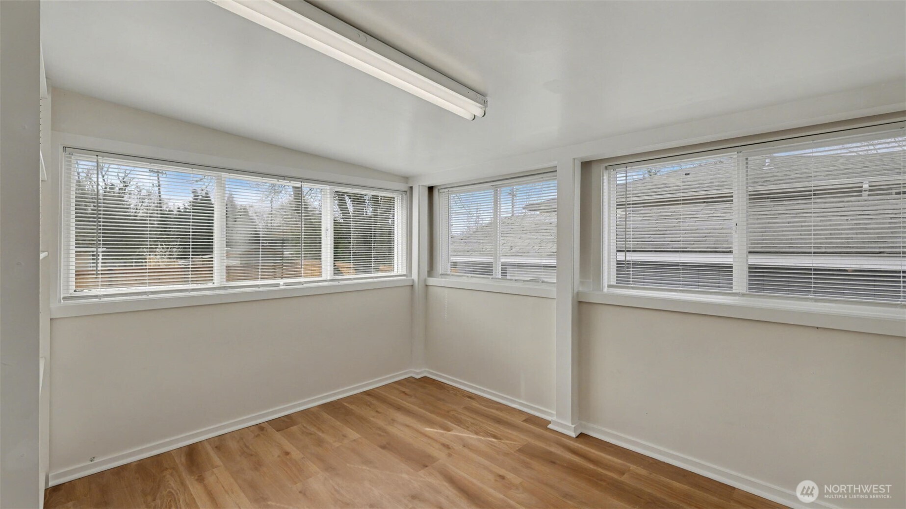 7301 32nd Avenue S, Seattle, WA 98118