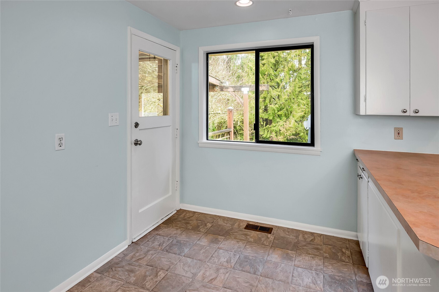 1840 NE 171 Street , Shoreline, WA 98155