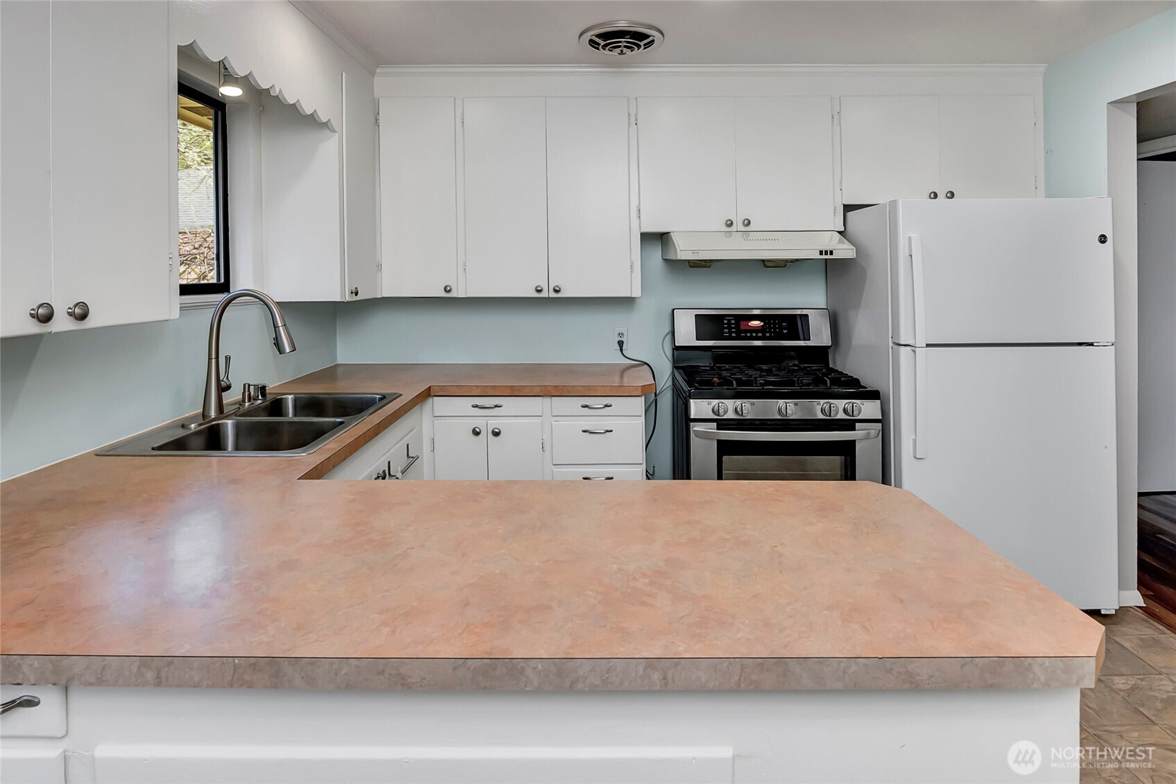 1840 NE 171 Street , Shoreline, WA 98155