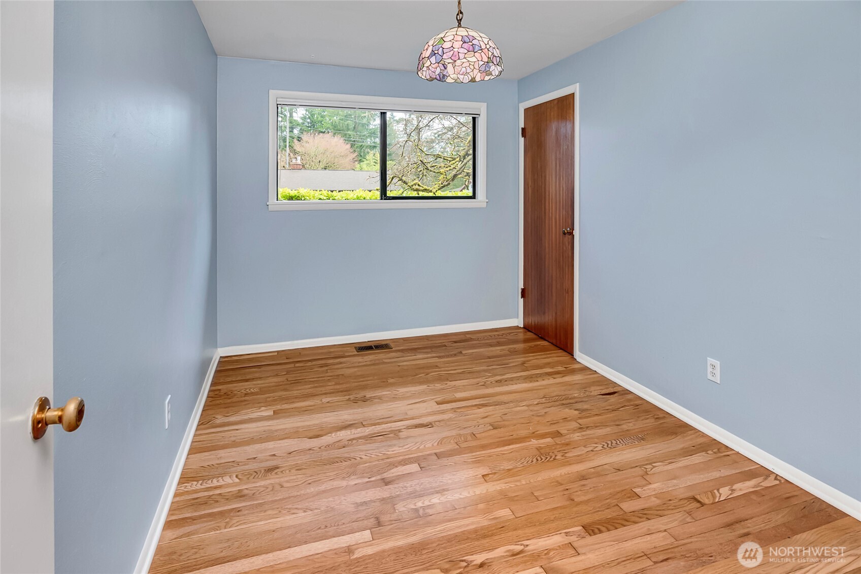 1840 NE 171 Street , Shoreline, WA 98155