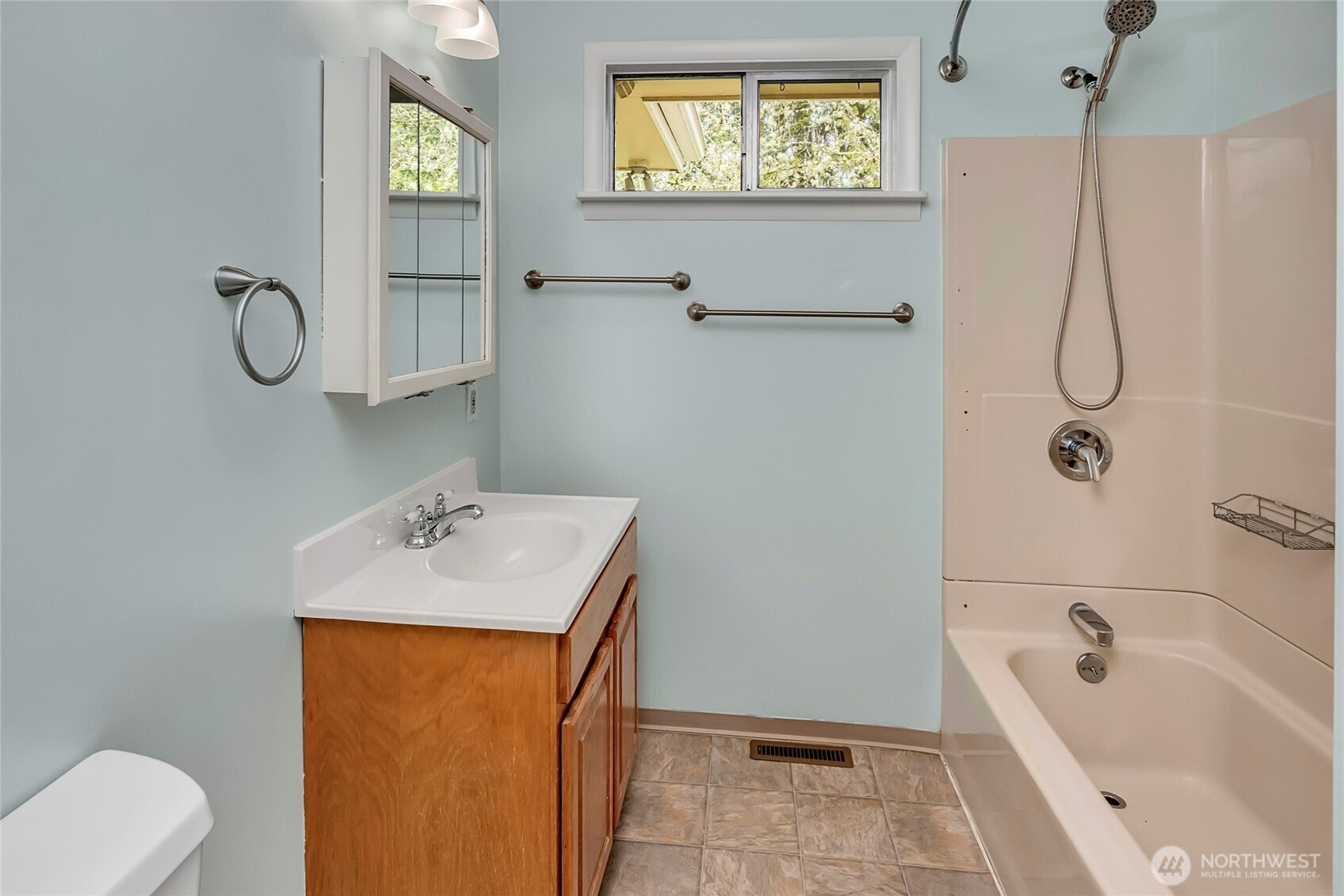 1840 NE 171 Street , Shoreline, WA 98155