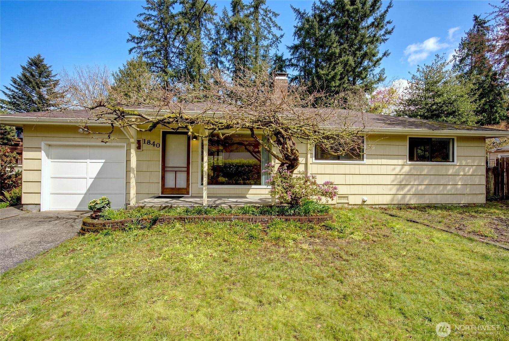 1840 NE 171 Street , Shoreline, WA 98155
