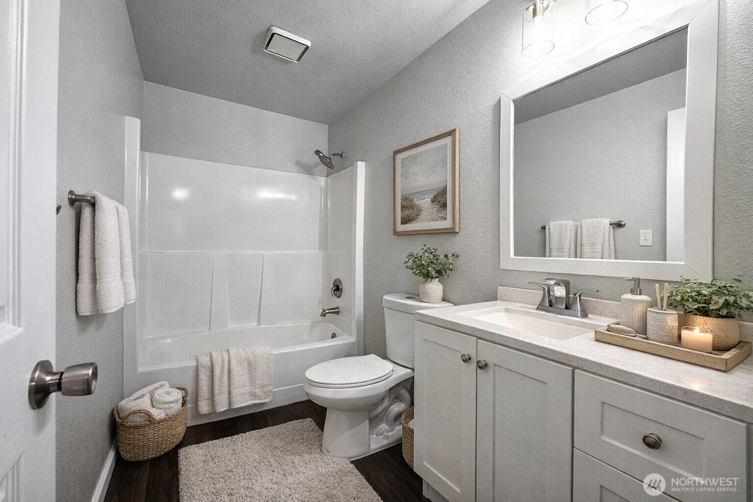 10318 15th Avenue Ct E, Tacoma, WA 98445