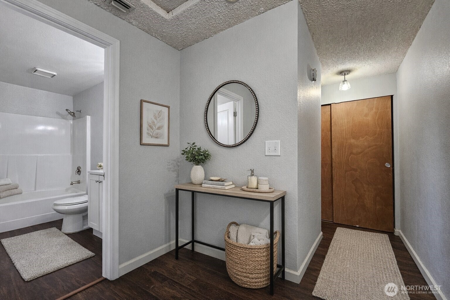 10318 15th Avenue Ct E, Tacoma, WA 98445