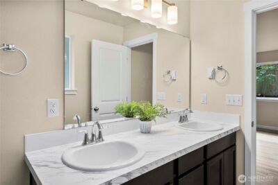 17911 Clearland Boulevard SE, Yelm, WA 98597-9047 - Photo 12