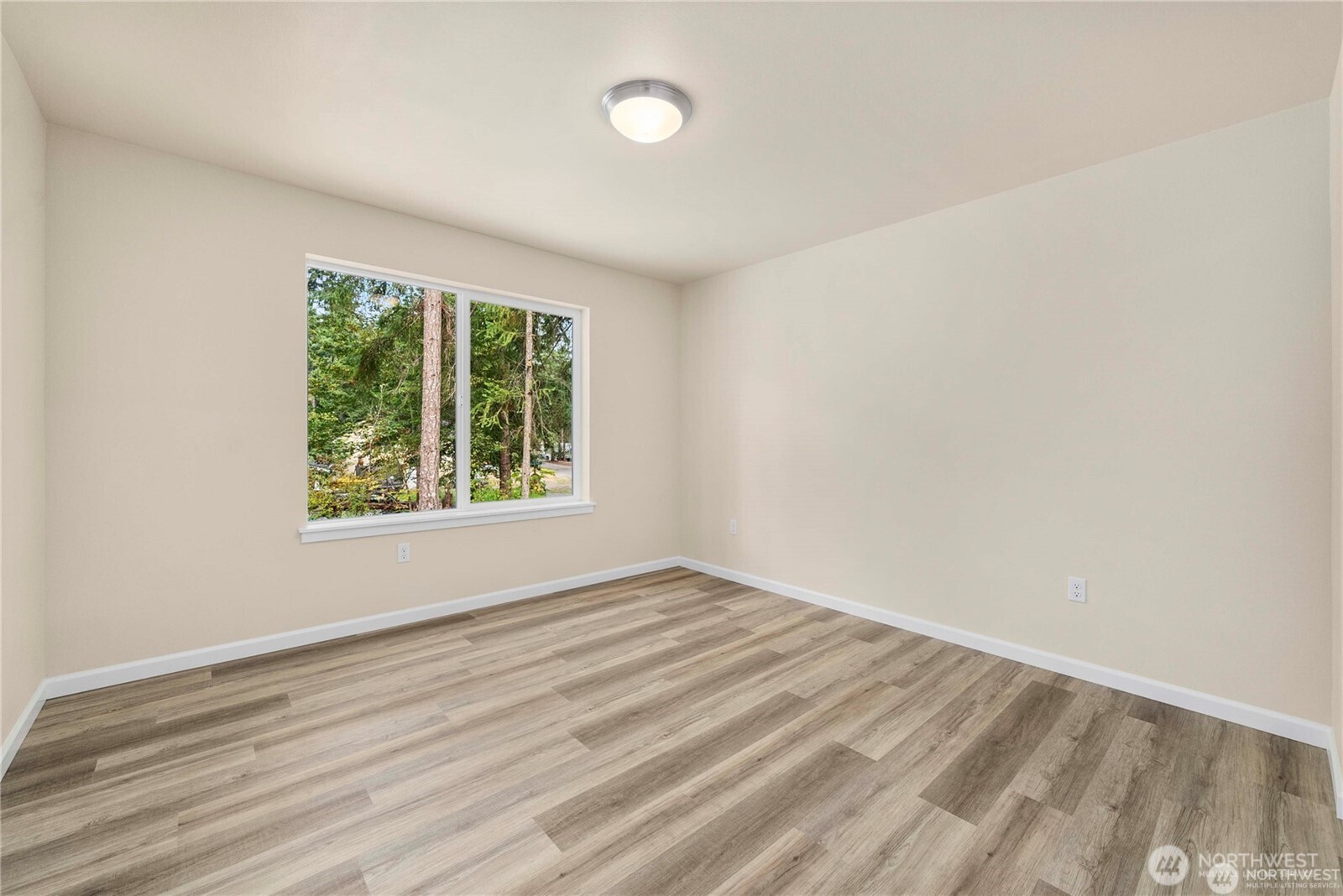 17911 Clearland Boulevard SE, Yelm, WA 98597-9047