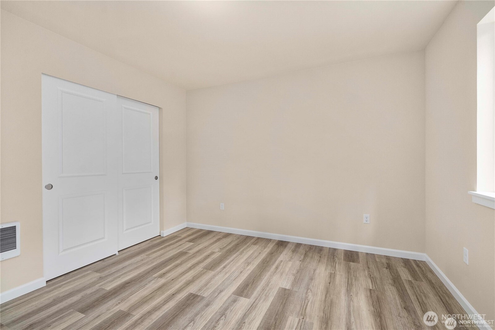 17911 Clearland Boulevard SE, Yelm, WA 98597-9047